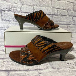 New HELLE COMFORT Open Slide Sandals PUMPS Black Brown Suede LEATHER Retail $189